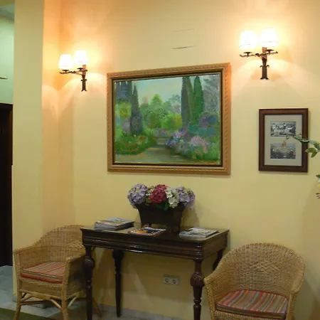 Dona Blanca Hotel