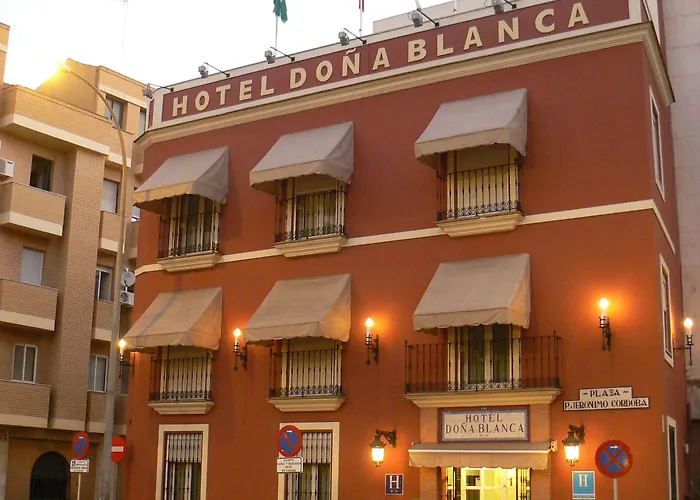 Dona Blanca Otel
